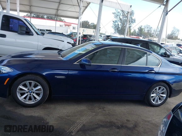 2016 BMW 5 Series 528i with VIN WBA5A5C52GG349375, listed as a IAAI auction lot 42013988 with 75,695 mi miles. Bid and sale history available at carsss.com. Image 14.