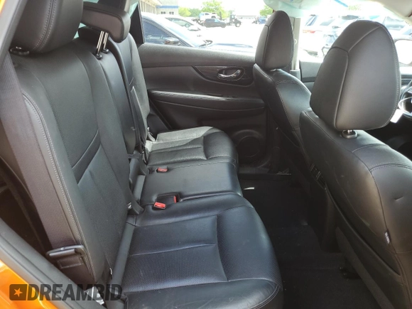 2017 Nissan Rogue SL с VIN JN8AT2MV1HW014354, выставлен на аукционе Copart как лот 55748095 с пробегом 105 631 миль миль и Списание • Salvage title. История ставок и продаж доступна на DreamBid. Изображение 11.