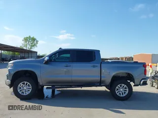 2021 Chevrolet Silverado 1500 LT with VIN 3GCPWCED0MG426296, listed as a IAAI auction lot 42032758 with 45,423 mi miles and . Bid and sale history available at DreamBid. Image 14.