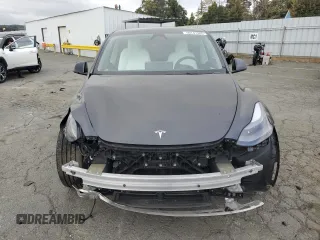 2024 Tesla Model Y Performance with VIN 7SAYGDEF7RF093054, listed as a Copart auction lot 50747985 with 26,907 mi miles and Salvage Title. Bid and sale history available at DreamBid. Image 5.