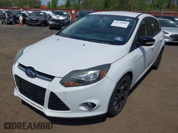 2013 Ford Focus SE with VIN 1FADP3K29DL182434, listed as a IAAI auction lot 42138008 with 103,072 mi miles. Bid and sale history available at carsss.com. Image 6.