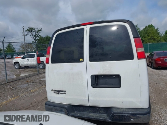 2015 Chevrolet Express Passenger LT с VIN 1GAZG1FG8F1119472, выставлен на аукционе IAAI как лот 42115275 с пробегом 248 382 миль миль и . История ставок и продаж доступна на DreamBid. Изображение 16.
