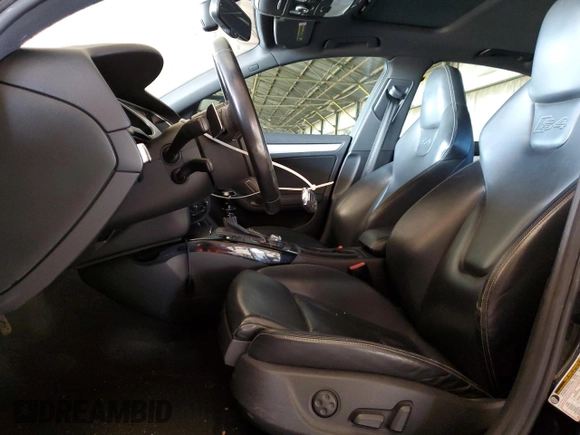 2011 Audi S4 Premium Plus z VIN WAUBGAFLXBA063175, wystawiony jako Copart lot #58162195 z przebiegiem 116 660 mil mil oraz Szkoda całkowita • Salvage title. Historia ofert i sprzedaży dostępna na DreamBid. Obrazek 7.