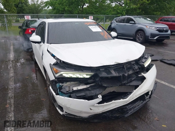 2024 Acura Integra w/A-Spec Package with VIN 19UDE4H31RA007511, listed as a IAAI auction lot 42458536 with 17,972 mi miles and . Bid and sale history available at DreamBid. Image 6.