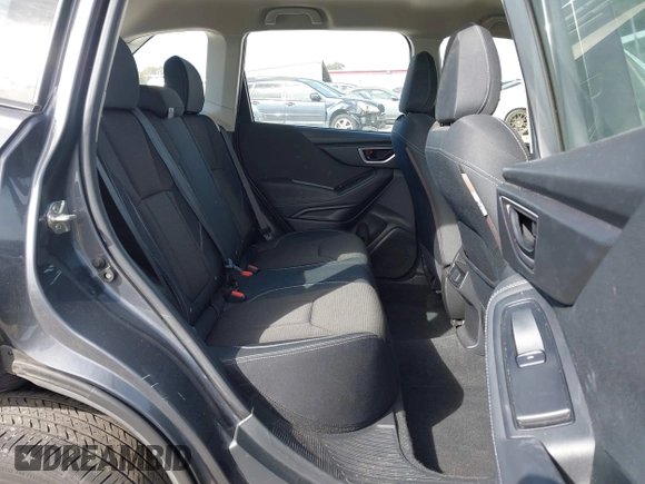 2021 Subaru Forester with VIN JF2SKADC3MH404559, listed as a IAAI auction lot 41858201 with 35,247 mi miles. Bid and sale history available at carsss.com. Image 8.