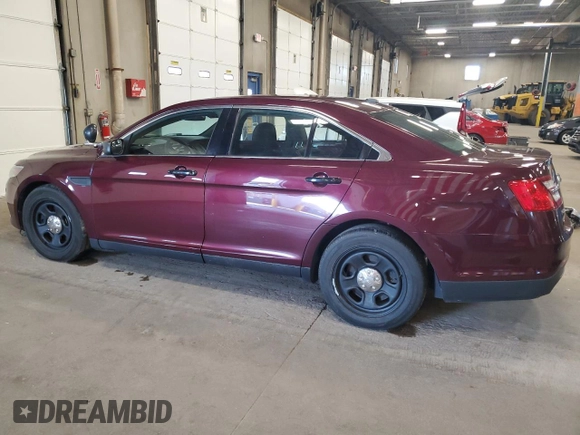 2017 Ford Police Interceptor с VIN 1FAHP2MK7HG111935, выставлен на аукционе Copart как лот 57748895 с пробегом 151 256 миль миль и Списание • Salvage title. История ставок и продаж доступна на DreamBid. Изображение 2.