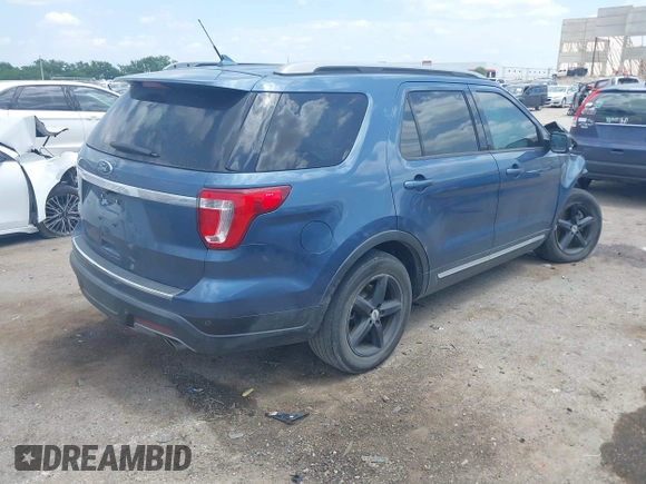 2018 Ford Explorer XLT with VIN 1FM5K7D85JGB77656, listed as a IAAI auction lot 42366539 with 86,579 mi miles and . Bid and sale history available at DreamBid. Image 4.