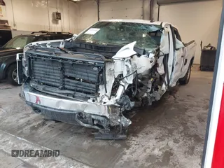 2020 Chevrolet Silverado 1500 LT with VIN 1GCRYDED9LZ166441, listed as a IAAI auction lot 41813441 with Not Provided miles. Bid and sale history available at carsss.com. Image 2.