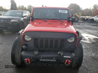 2018 Jeep Wrangler JK Unlimited Sahara with VIN 1C4HJWEG2JL923346, listed as a Copart auction lot 79563654 with 88,432 mi miles and Salvage Title. Bid and sale history available at carsss.com. Image 5.