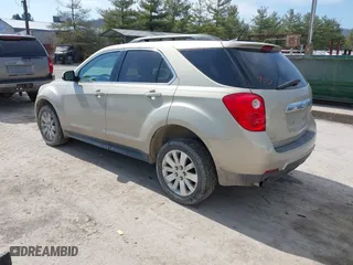 2010 Chevrolet Equinox LT w/1LT with VIN 2CNFLEEY4A6369557, listed as a IAAI auction lot 41753292 with 100,625 mi miles. Bid and sale history available at carsss.com. Image 3.