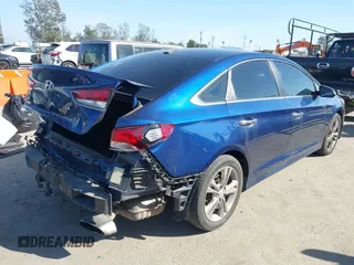 2018 Hyundai Sonata SEL with VIN 5NPE34AF1JH610095, listed as a IAAI auction lot 41692478 with 141,912 mi miles and . Bid and sale history available at carsss.com. Image 4.