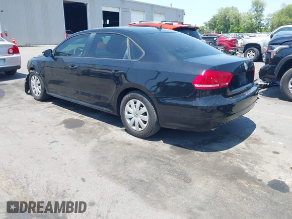 2012 Volkswagen Passat S с VIN 1VWAP7A30CC031752, выставлен на аукционе IAAI как лот 42609712 с пробегом 180 570 миль миль и . История ставок и продаж доступна на DreamBid. Изображение 3.