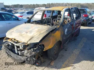 2005 Kia Sedona LX with VIN KNDUP132156730729, listed as a IAAI auction lot 41327725 with 1 mi miles. Bid and sale history available at carsss.com. Image 2.