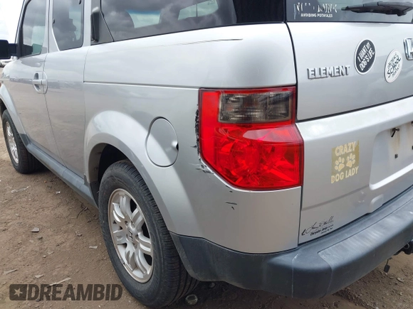 2006 Honda Element with VIN 5J6YH17706L000540, listed as a IAAI auction lot 42172233 with 185,796 mi miles and . Bid and sale history available at DreamBid. Image 6.