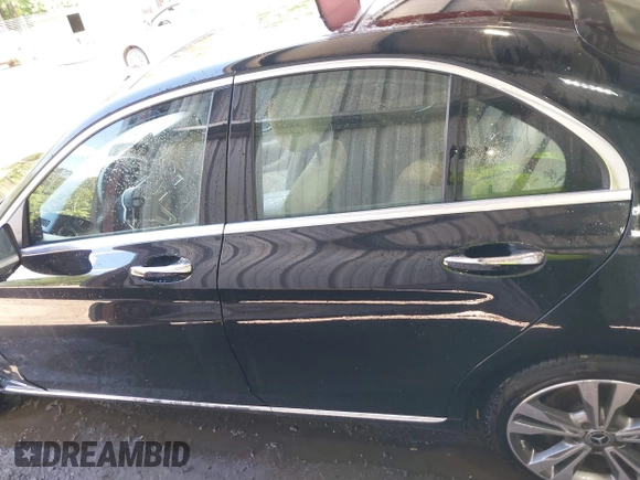 2021 Mercedes-Benz C 300 z VIN W1KWF8EB2MR642843, wystawiony jako IAAI lot #42167645 z przebiegiem 50 435 mil mil oraz . Historia ofert i sprzedaży dostępna na DreamBid. Obrazek 15.