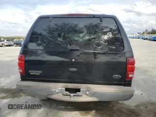 1998 Ford Expedition XLT with VIN 1FMRU17L2WLB80537, listed as a Copart auction lot 78256524 with 219,517 mi miles and Non Repairable. Bid and sale history available at carsss.com. Image 6.