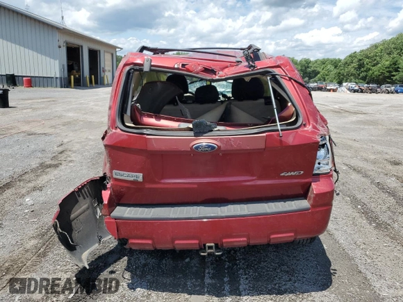 2008 Ford Escape XLT with VIN 1FMCU93198KC65621, listed as a Copart auction lot 61740935 with Not provided miles and Salvage title. Bid and sale history available at DreamBid. Image 6.