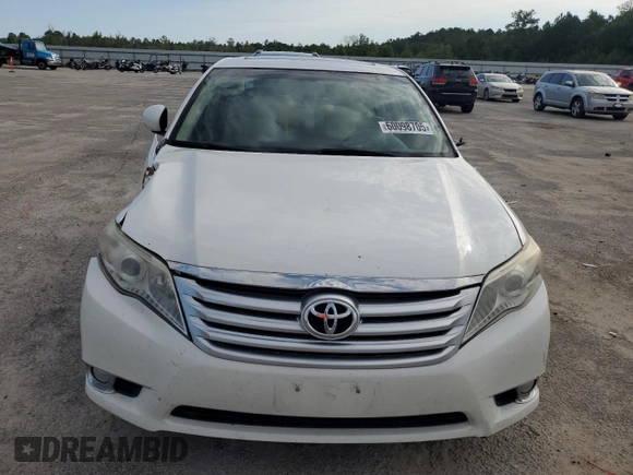 2011 Toyota Avalon with VIN 4T1BK3DB5BU390570, listed as a Copart auction lot 60098705 with 152,969 mi miles and Salvage title. Bid and sale history available at DreamBid. Image 5.