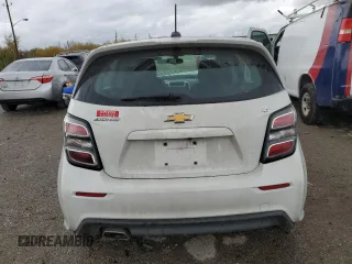 2017 Chevrolet Sonic LT z VIN 1G1JD6SHXH4102403, wystawiony jako Copart lot #78914734 z przebiegiem 152 055 mil mil oraz Nie do naprawy • Non repairable. Historia ofert i sprzedaży dostępna na DreamBid. Obrazek 6.