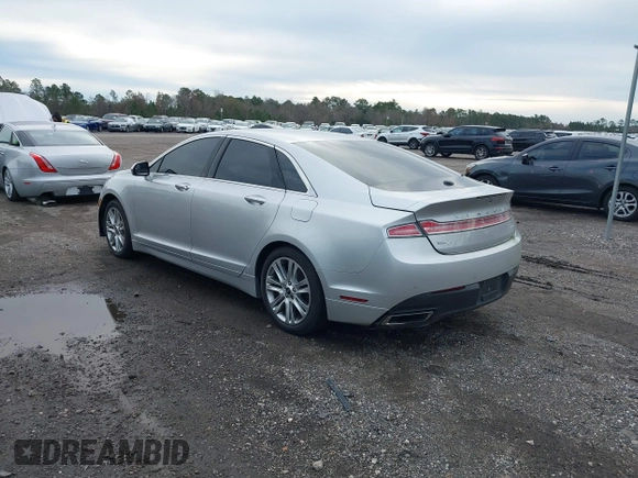 2016 Lincoln MKZ with VIN 3LN6L2G93GR616914, listed as a IAAI auction lot 41346538 with 180,381 mi miles and . Bid and sale history available at DreamBid. Image 3.