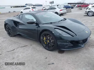 2024 Lotus Emira First Edition z VIN SCCLEKAXXRHA12761, wystawiony jako IAAI lot #41493599 z przebiegiem 10 949 mil mil oraz . Historia ofert i sprzedaży dostępna na DreamBid. Obrazek 1.