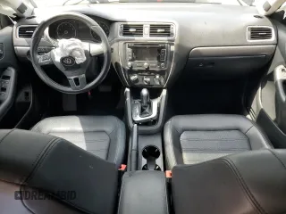 2014 Volkswagen Jetta SEL with VIN 3VWL17AJ2EM440524, listed as a Copart auction lot 61206685 with 104,987 mi miles and Salvage title. Bid and sale history available at DreamBid. Image 8.