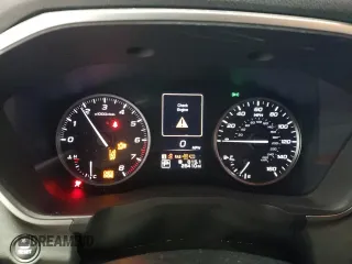 2023 Subaru Ascent Premium z VIN 4S4WMAED2P3429127, wystawiony jako Copart lot #52187805 z przebiegiem 26 410 mil mil oraz Szkoda całkowita • Salvage title. Historia ofert i sprzedaży dostępna na DreamBid. Obrazek 9.