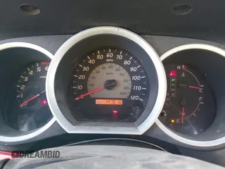 2010 Toyota Tacoma with VIN 5TENX4CN8AZ704920, listed as a IAAI auction lot 41726821 with 147,516 mi miles. Bid and sale history available at carsss.com. Image 7.