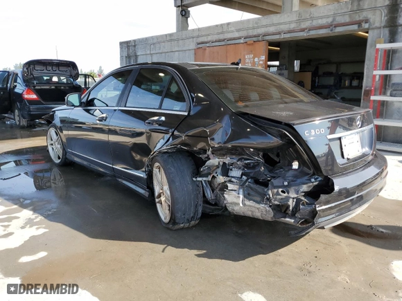 2008 Mercedes-Benz C-Class 3.0L Sport with VIN WDDGF54X88F079112, listed as a Copart auction lot 82268823 with 166,400 mi miles and Salvage Title. Bid and sale history available at carsss.com. Image 2.