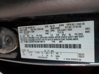 2022 Ford Escape SE with VIN 1FMCU0G67NUB14813, listed as a Copart auction lot 60089525 with 33,412 mi miles and Clean title. Bid and sale history available at DreamBid. Image 13.