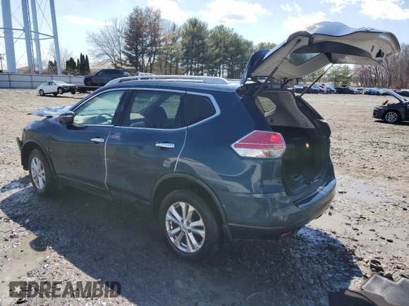 2015 Nissan Rogue SL z VIN 5N1AT2MV8FC915050, wystawiony jako Copart lot #50348105 z przebiegiem 123 072 mil mil oraz Szkoda całkowita • Salvage title. Historia ofert i sprzedaży dostępna na DreamBid. Obrazek 2.