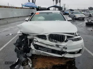 2018 BMW 4 Series 440i with VIN WBA4J5C54JBF07105, listed as a Copart auction lot 45203205 with 62,112 mi miles and Salvage Title. Bid and sale history available at DreamBid. Image 5.