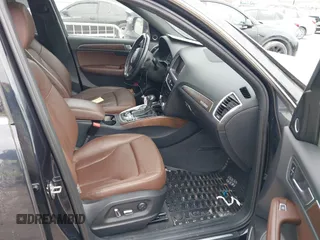 2015 Audi Q5 Prestige z VIN WA1VMAFP0FA008827, wystawiony jako IAAI lot #41715094 z przebiegiem 86 375 mil mil oraz . Historia ofert i sprzedaży dostępna na DreamBid. Obrazek 5.