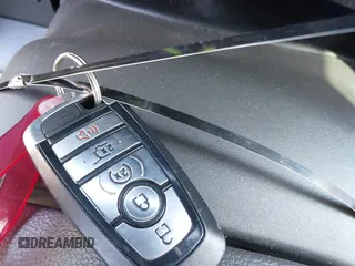 2019 Ford Expedition XLT с VIN 1FMJU1HT3KEA12044, выставлен на аукционе IAAI как лот 41601681 с пробегом 143 194 миль миль и . История ставок и продаж доступна на DreamBid. Изображение 11.