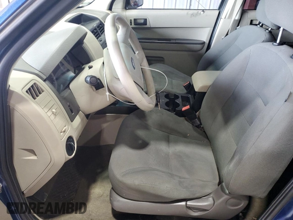2008 Ford Escape XLS z VIN 1FMCU92Z78KB78176, wystawiony jako Copart lot #54753515 z przebiegiem 126 963 mil mil oraz Czysty tytuł • Clean title. Historia ofert i sprzedaży dostępna na DreamBid. Obrazek 7.
