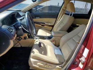 2010 Honda Crosstour EX-L z VIN 5J6TF1H58AL007497, wystawiony jako Copart lot #58440125 z przebiegiem 120 717 mil mil oraz Czysty tytuł • Clean title. Historia ofert i sprzedaży dostępna na DreamBid. Obrazek 7.