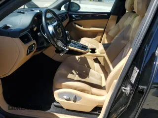 2018 Porsche Macan z VIN WP1AA2A58JLB09229, wystawiony jako Copart lot #54876065 z przebiegiem 128 985 mil mil oraz Szkody całkowita. Historia ofert i sprzedaży dostępna na DreamBid. Obrazek 7.