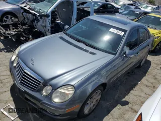 2007 Mercedes-Benz E 550 with VIN WDBUF72X97B029464, listed as a Copart auction lot 64665914 with 121,101 mi miles and Salvage Title. Bid and sale history available at DreamBid. Image 1.