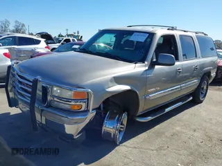 2000 GMC Yukon XL SLT with VIN 3GKFK16T8YG205654, listed as a IAAI auction lot 41403249 with 129,815 mi miles. Bid and sale history available at carsss.com. Image 16.