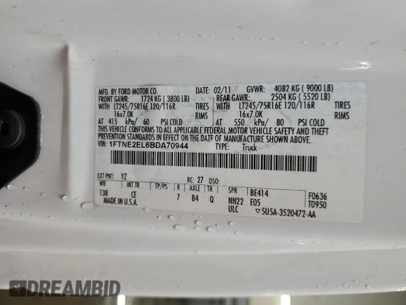 2011 Ford Econoline Cargo Commercial with VIN 1FTNE2EL6BDA70944, listed as a Copart auction lot 82169554 with 181,882 mi miles and Salvage title. Bid and sale history available at DreamBid. Image 12.