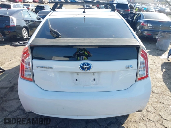 2013 Toyota Prius One with VIN JTDKN3DU9D5636515, listed as a IAAI auction lot 41505799 with 184,600 mi miles. Bid and sale history available at carsss.com. Image 17.