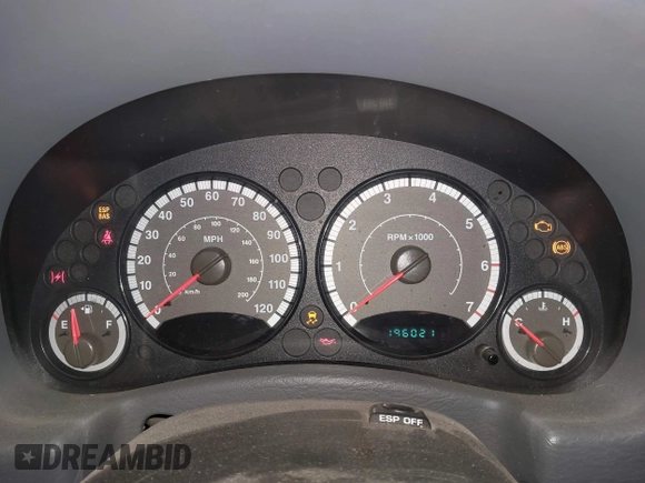 2007 Jeep Liberty Sport with VIN 1J4GL48KX7W686326, listed as a IAAI auction lot 42025033 with 196,021 mi miles. Bid and sale history available at carsss.com. Image 7.