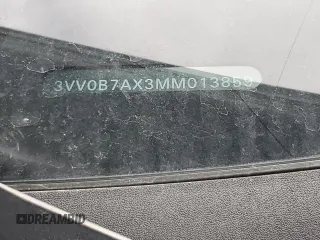 2021 Volkswagen Tiguan S z VIN 3VV0B7AX3MM013859, wystawiony jako Copart lot #51745945 z przebiegiem 100 240 mil mil oraz Szkoda całkowita • Salvage title. Historia ofert i sprzedaży dostępna na DreamBid. Obrazek 13.
