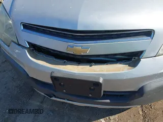 2013 Chevrolet Captiva Sport LS with VIN 3GNAL2EK8DS581691, listed as a IAAI auction lot 41424699 with Not Provided miles and . Bid and sale history available at carsss.com. Image 6.