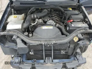 2009 Jeep Grand Cherokee Laredo with VIN 1J8HR48P49C545334, listed as a Copart auction lot 71562344 with 183,976 mi miles and Salvage Title. Bid and sale history available at carsss.com. Image 12.