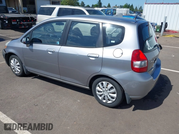 2007 Honda Fit with VIN JHMGD38437S003645, listed as a IAAI auction lot 42409925 with 166,481 mi miles and . Bid and sale history available at DreamBid. Image 3.