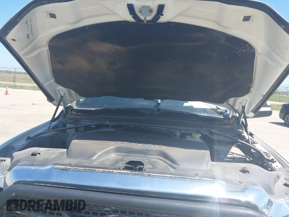 2019 Ram 2500 Big Horn with VIN 3C6UR5JJ6KG598077, listed as a IAAI auction lot 41852866 with 139,291 mi miles. Bid and sale history available at carsss.com. Image 10.