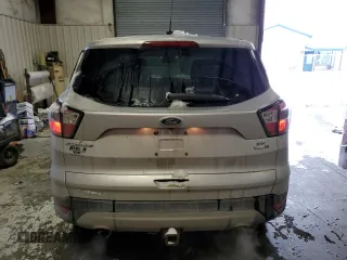 2017 Ford Escape SE with VIN 1FMCU9G98HUC02952, listed as a Copart auction lot 44396025 with 118,973 mi miles and Salvage Title. Bid and sale history available at carsss.com. Image 6.