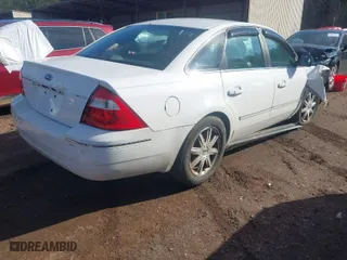 2005 Ford Five Hundred Limited with VIN 1FAFP25175G201630, listed as a IAAI auction lot 41123591 with 1 mi miles. Bid and sale history available at carsss.com. Image 4.