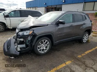 2022 Jeep Compass Latitude Lux with VIN 3C4NJDFB7NT109259, listed as a Copart auction lot 55744815 with 62,258 mi miles and Non repairable. Bid and sale history available at DreamBid. Image 1.